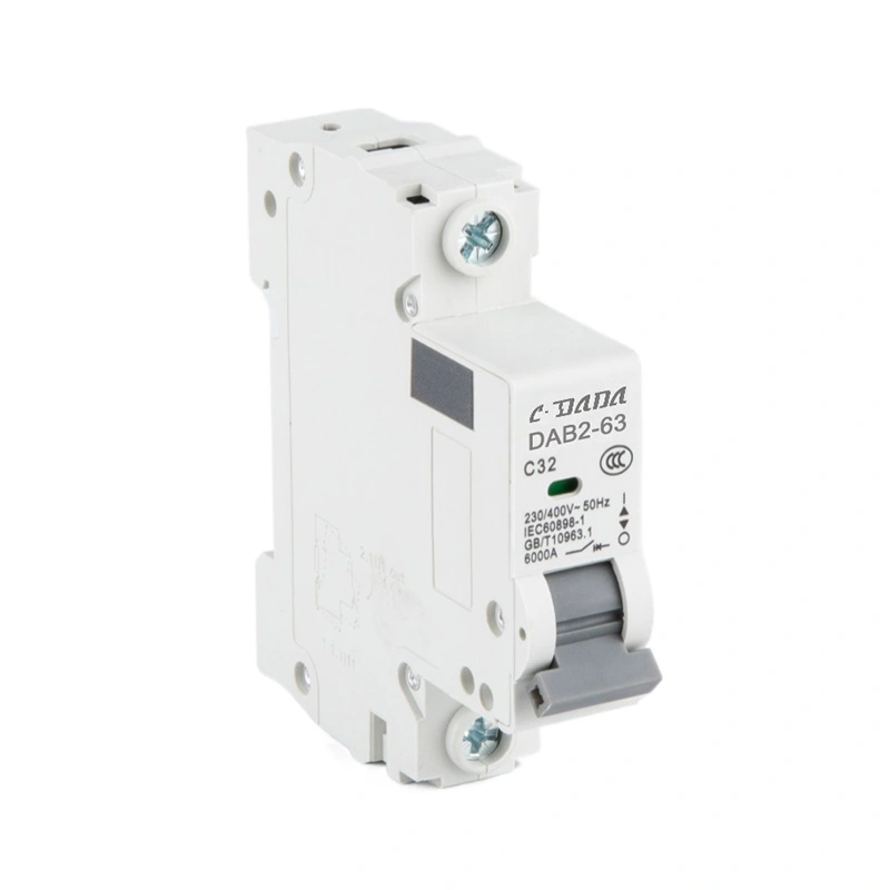 3 Céim MCB Breaker
